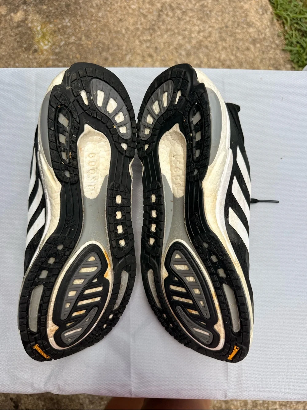 adidas classic sneakers
